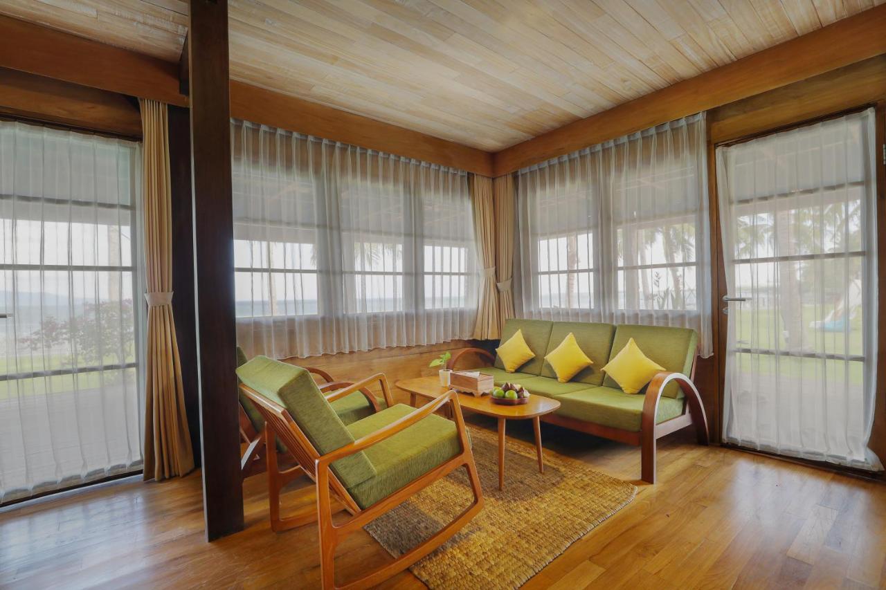 Villa So Long Banyuwangi - Ijen Extérieur photo